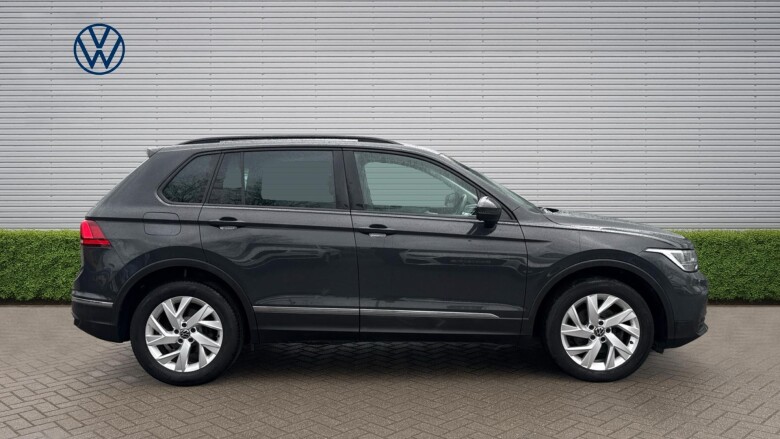 Volkswagen Tiguan 1.5 TSI 150 Life 5dr Petrol Estate